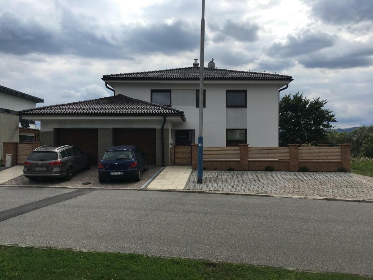 Privat Apartment Poprad Exterior photo